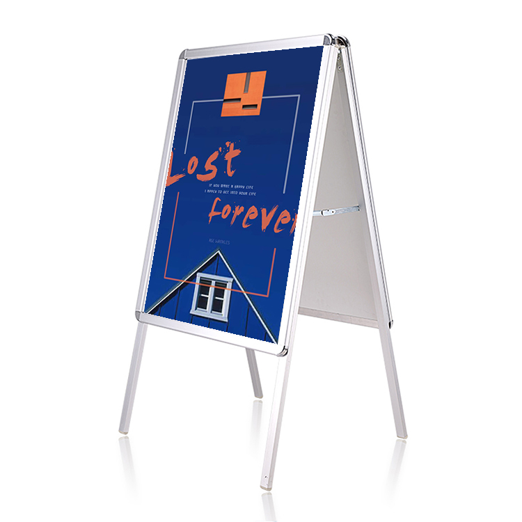 Freestanding outdoor display sign rack