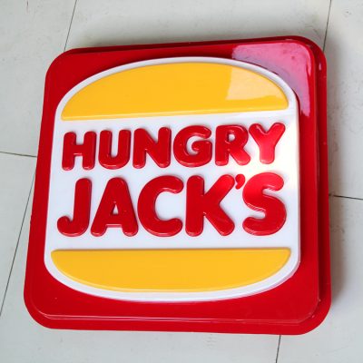 Hotel front desk acrylic sign (3)