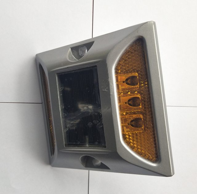 Professionally designed durable road studs (2)