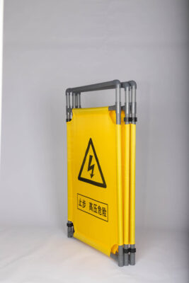 Bulk construction barricade signs