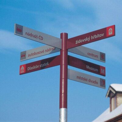 Custom commercial pylon signs