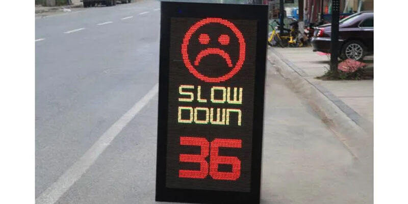 Solar-Powered LED Radar Speed Limit Feedback Signs (3) Radar Speed Feedback Traffic Signs